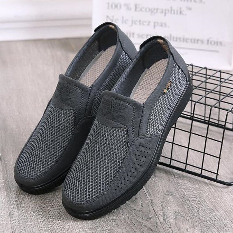 Satin Al Vieruodis Rahat Erkekler Gunluk Ayakkabilar Nefes Mesh Yaz Erkek Ayakkabi Buyuk Boyutu 2020 Yeni Kaymaz Hafif Sneakers Tl274 05 Dhgate Comda