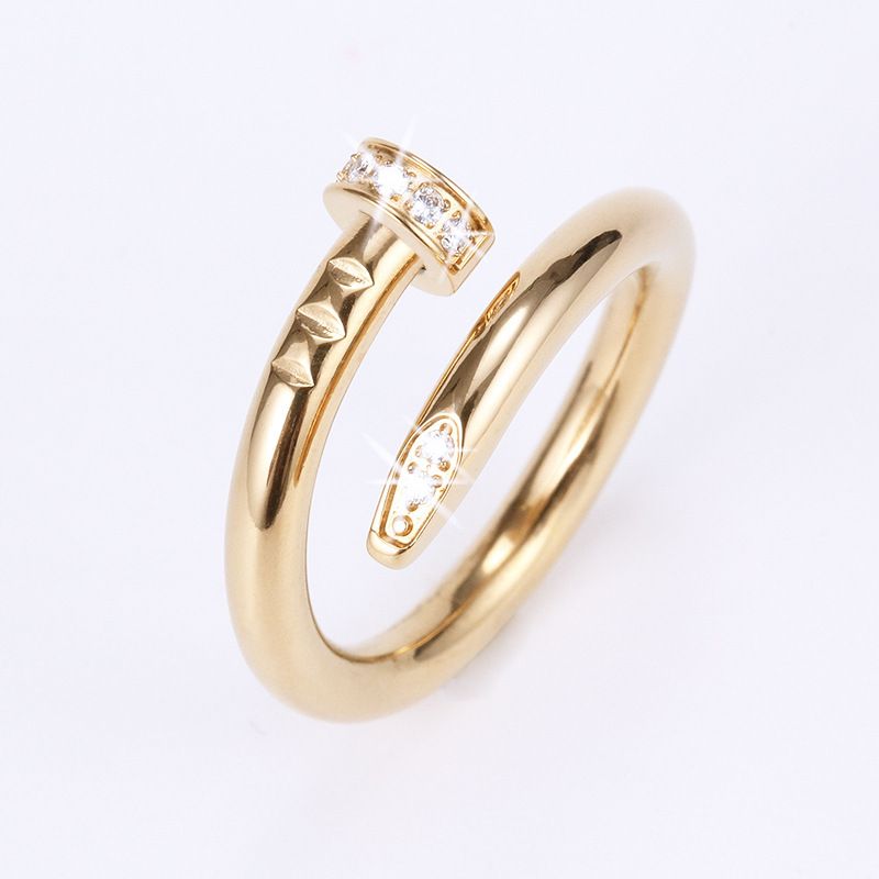 Nail Ring. Gold with Diamond