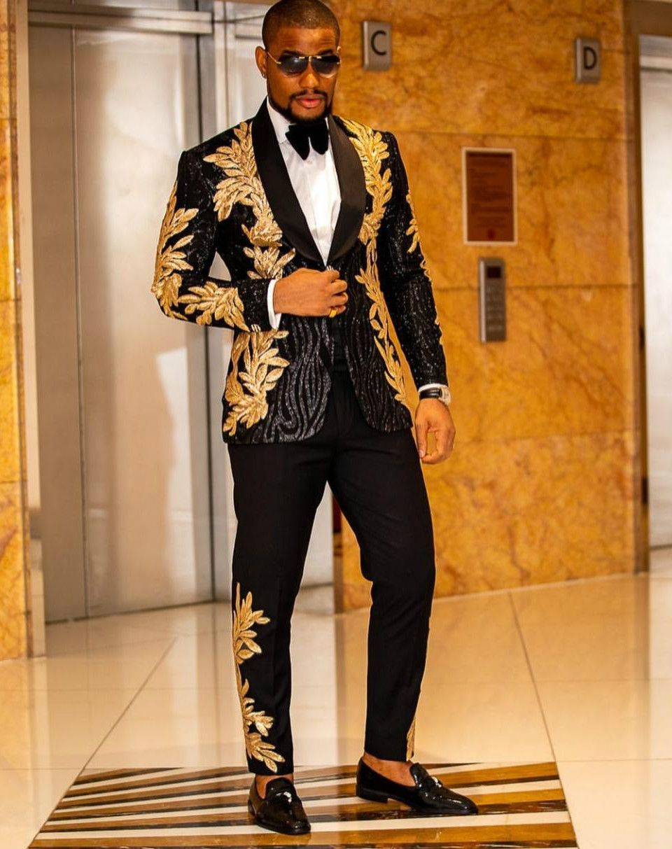 Mentality laundry Giant 2 Pieces Groom Tuxedos Man Groomsmen Suits Fashion Business Men Suits Black with Gold Blazer Shawl Mentality laundry Giant 2 Pieces Groom Tuxedos Man Groomsmen Suits Fashion Business Men Suits Black with Gold Blazer Shawl