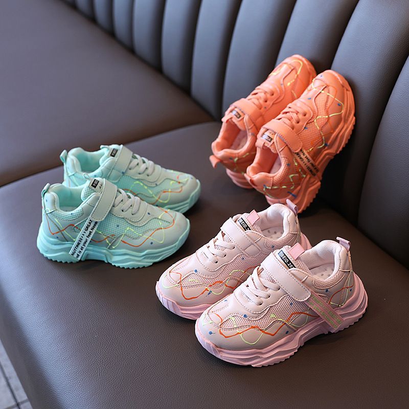 non slip tennis shoes