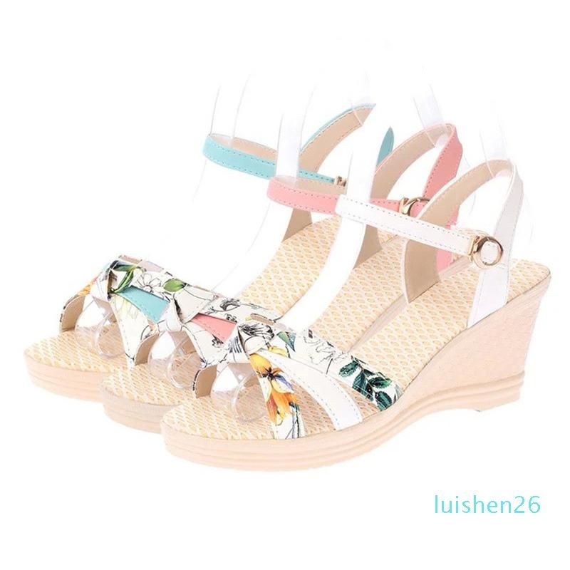 model sandal wedges 2019