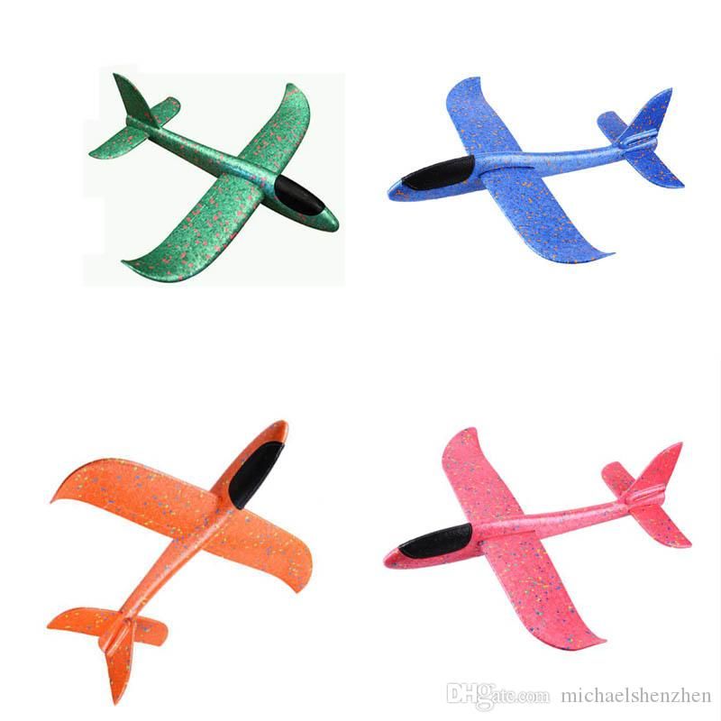 foam throwing glider