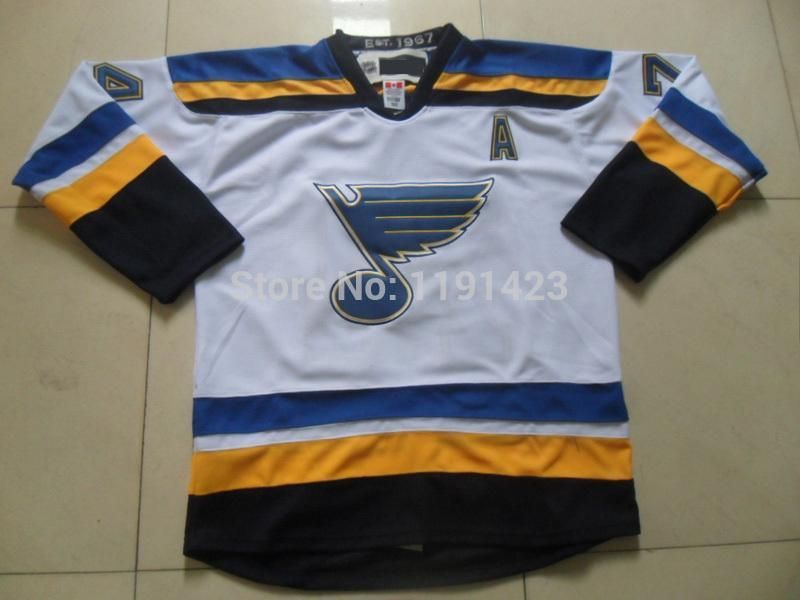 NHL St Louis Blues Old time Hockey Hoodie TJ Oshie #74 - Size XL