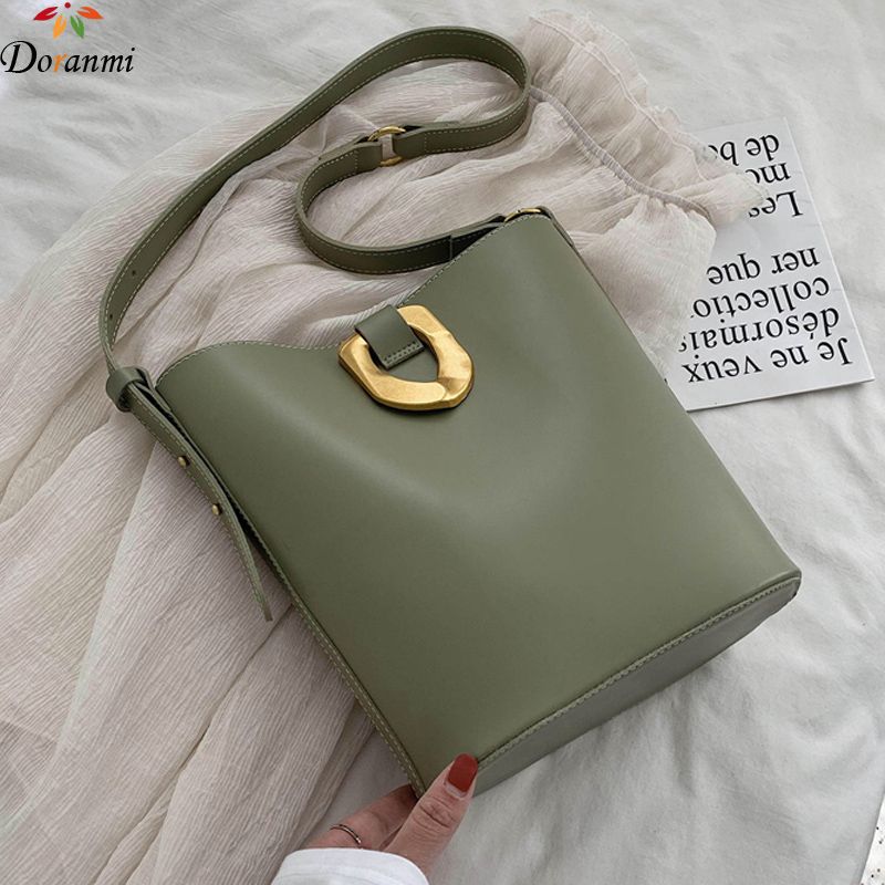 classic bucket tote bag