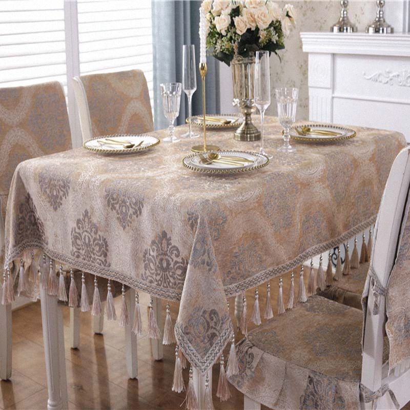 inexpensive tablecloths