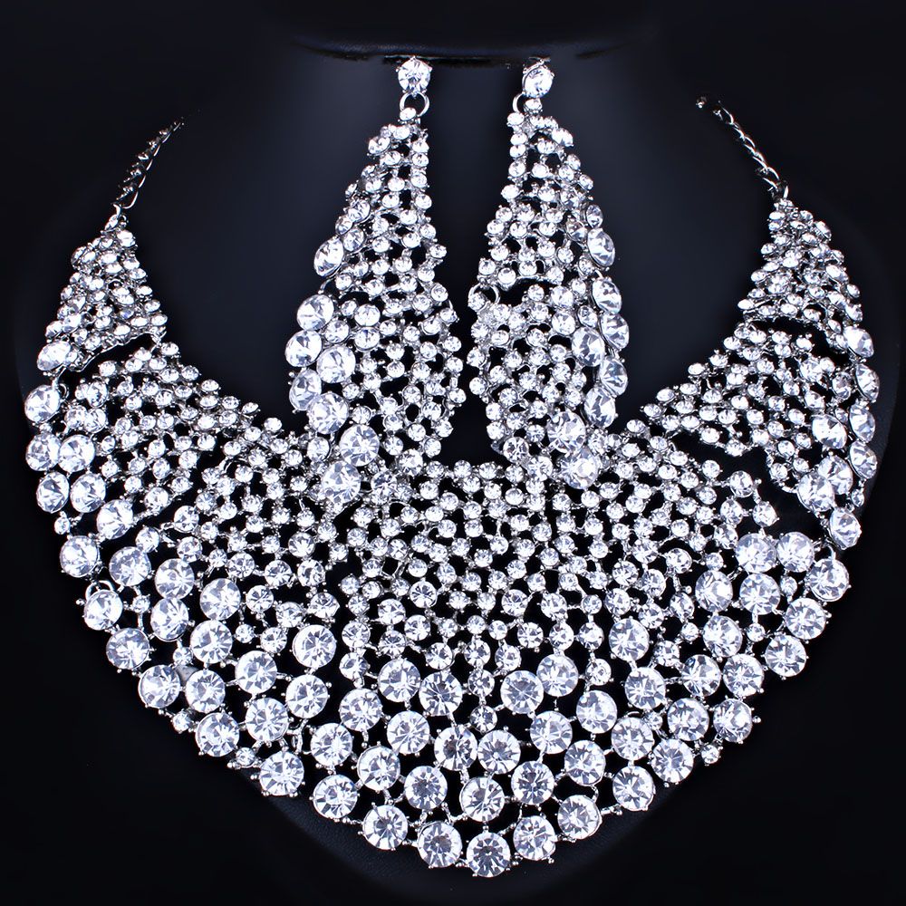 big silver necklace for prom