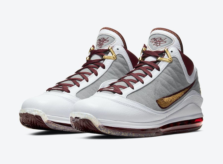 lebron james maroon shoes