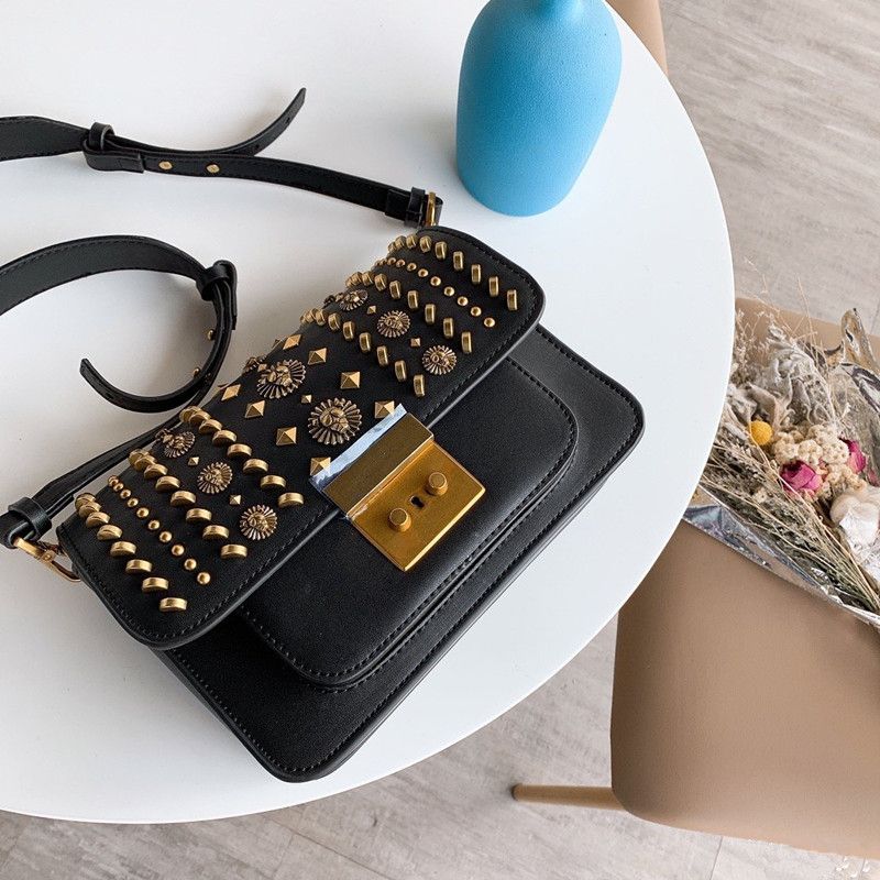 boutique purses wholesale