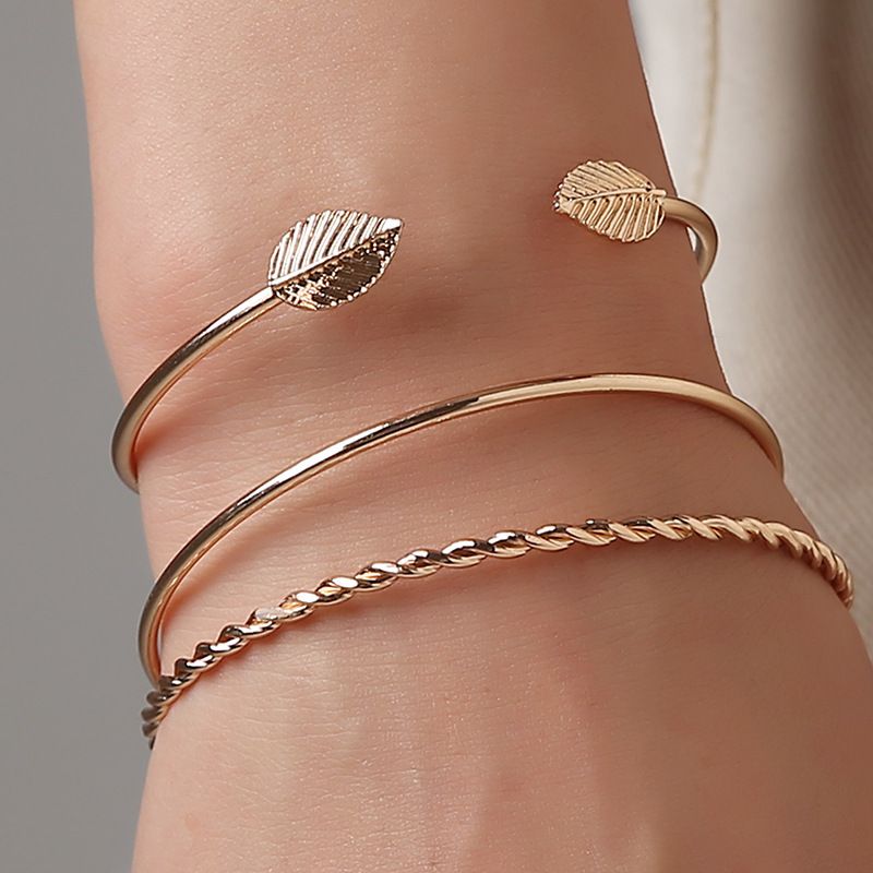 simple gold bangle bracelet