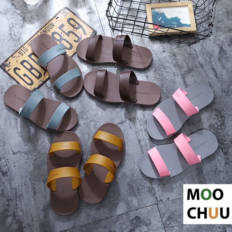 trendy beach sandals