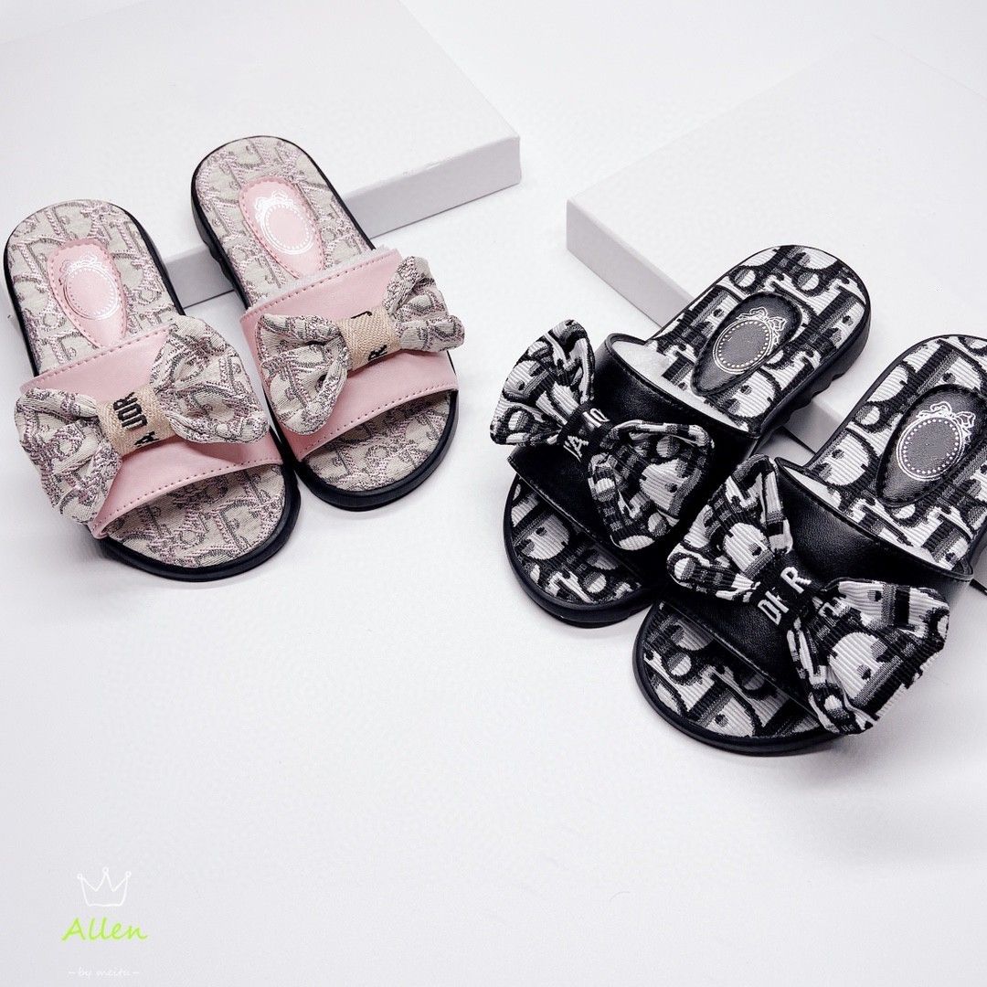 stylish slipper for boys