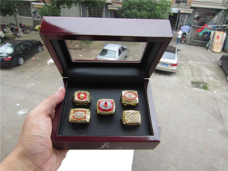 5pcs Redski n Ring Set with Wooden Box