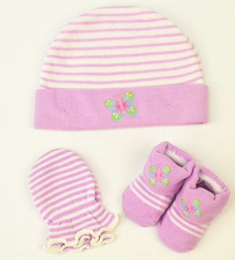 baby cap and socks