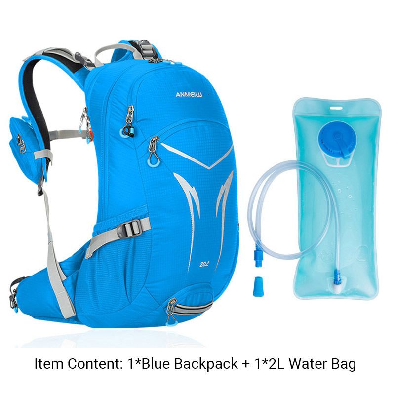 Bleu avec un sac à eau