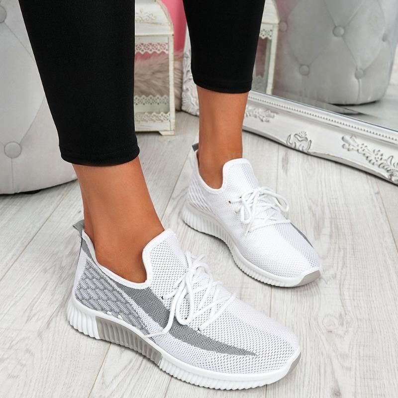ladies lightweight sneakers