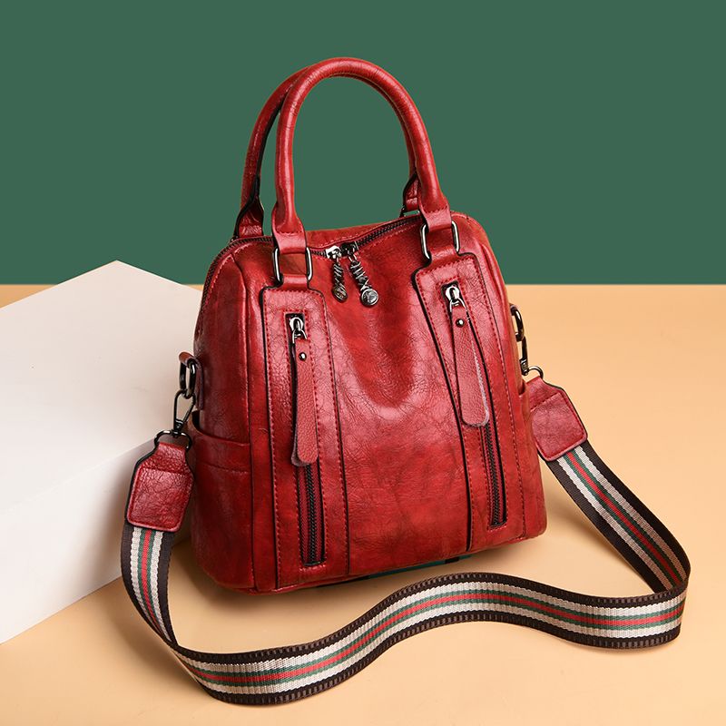 tote with zipper top