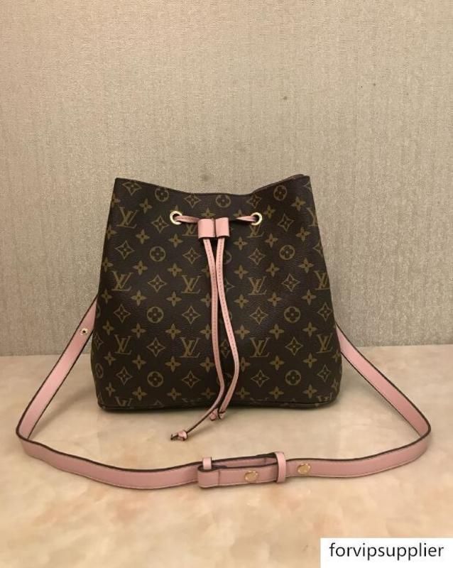 best leather bucket bags