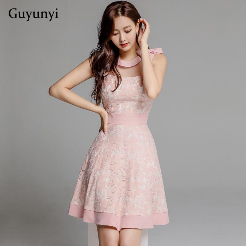 simple lace dress styles