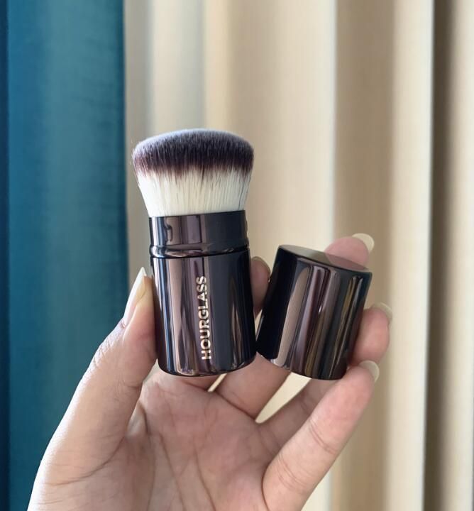 Retrattile Powder Brush