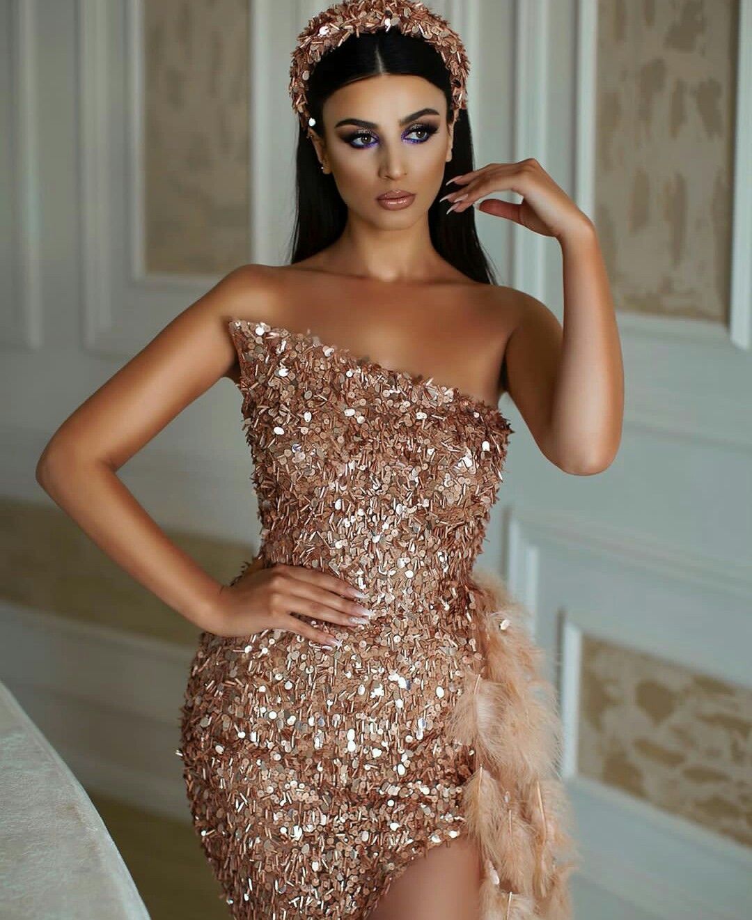 Compra 2020 El Nuevo Diseño De Los Vestidos De Noche Magnífica Tren De  Barrido Sin Tirantes De Las Lentejuelas Shinee Partido Vestido De Fiesta De  Alta Dividir Zuhair Murad Vestido Vestidos Fiesta