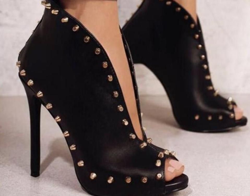 womens peep toe booties