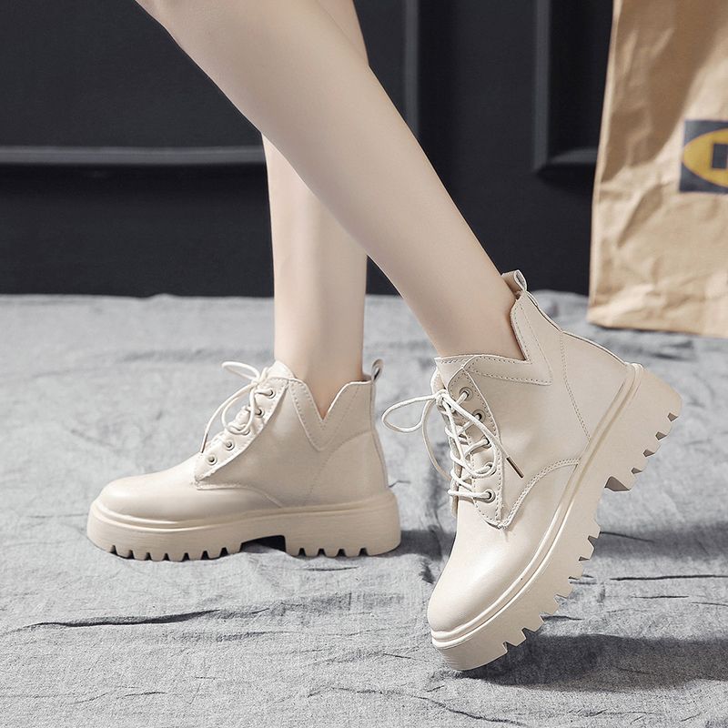 combat boot beige