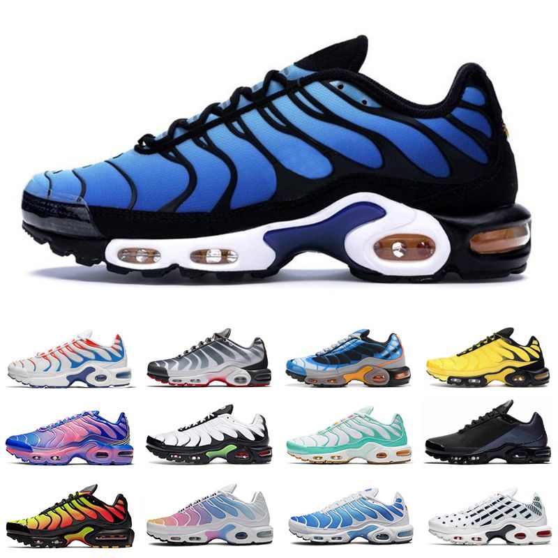 all black womens running trainers