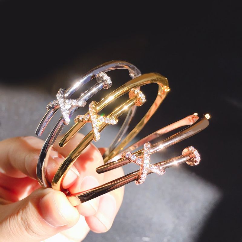 2020 Stainless Steel Nail Bracelet Inlay Diamond Screw Nail Cuff