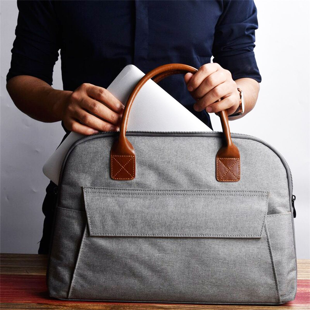 Compre Moda Elegante Bolso Portátil 15.6 Pulgadas Mujeres Bolsas De  Cuaderno Mujer Y Hombres Macbook Air 13 Funda Para El Bolso De Yoga De  Lenovo A 36,25 € Del Maymall | Es.Dhgate.Com