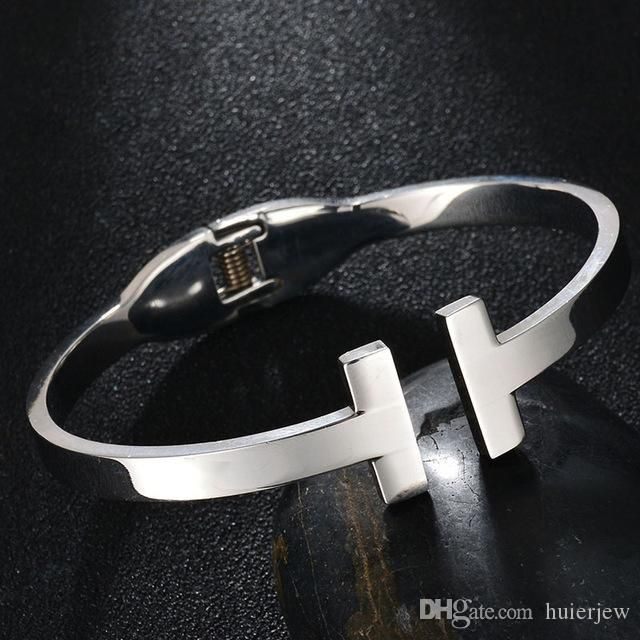 Famous Brand Bracelets Charms Open Steel Bracelets For Women Mother