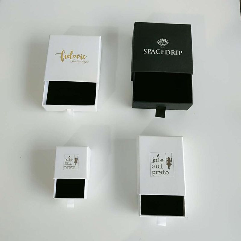 custom ring boxes with logo