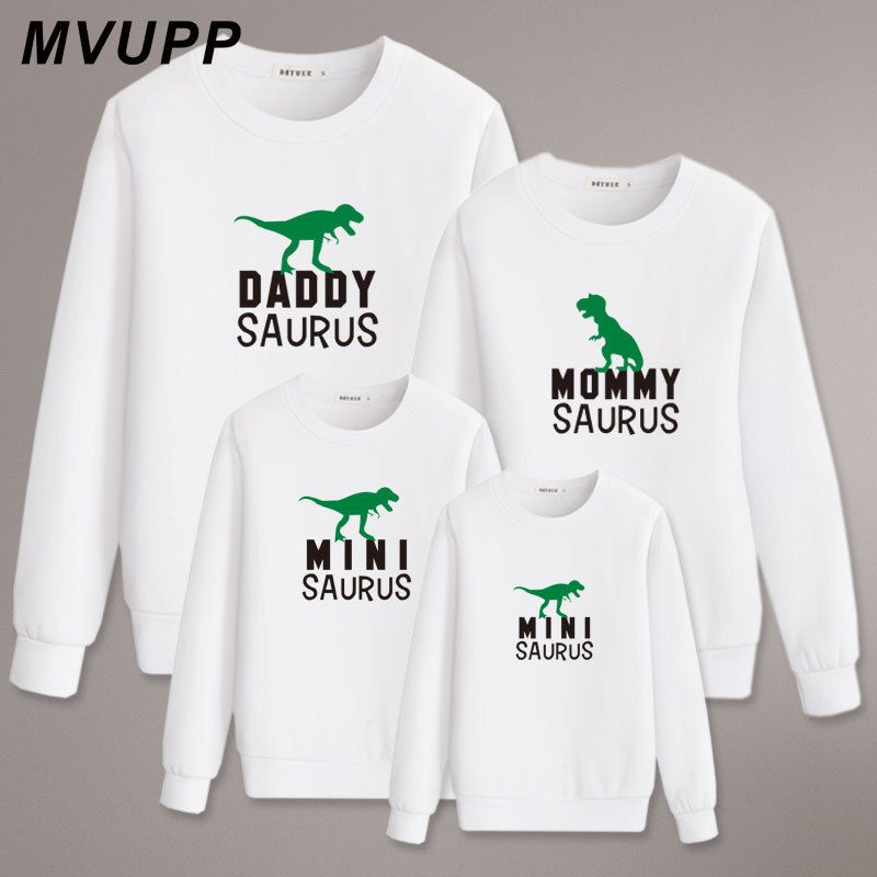 matching dad and newborn outfits