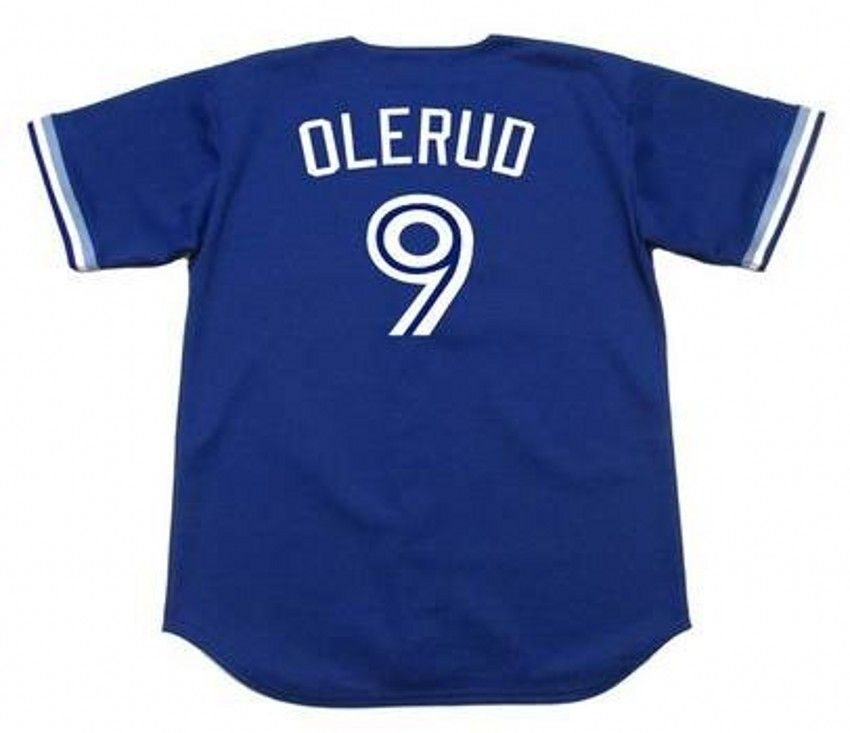 9 John Olerud