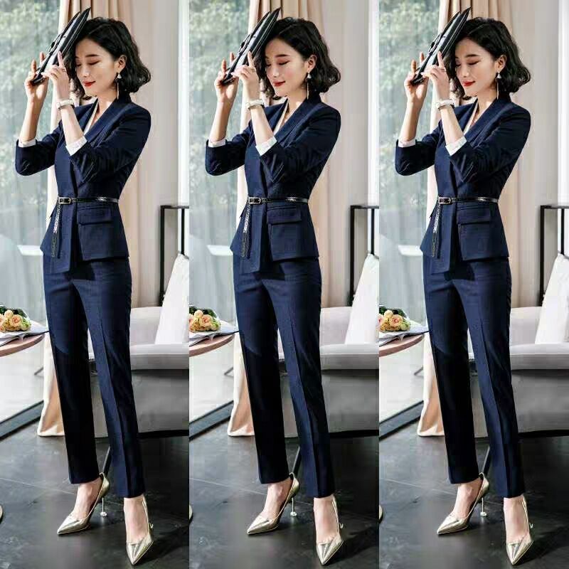 fashionable business wear