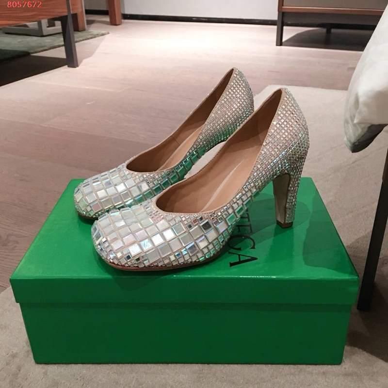 atmosphere high heels