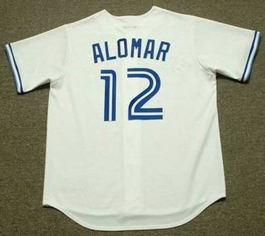 12 Roberto Alomar