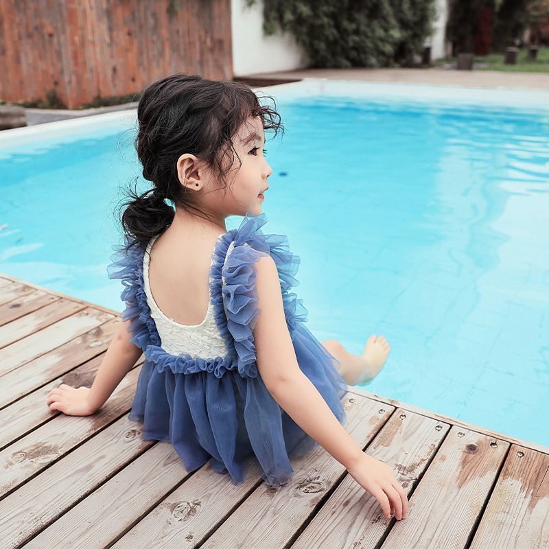 2020 Kids Beach 2020 Korean Childrens Swimwear Girls Split Cute Little