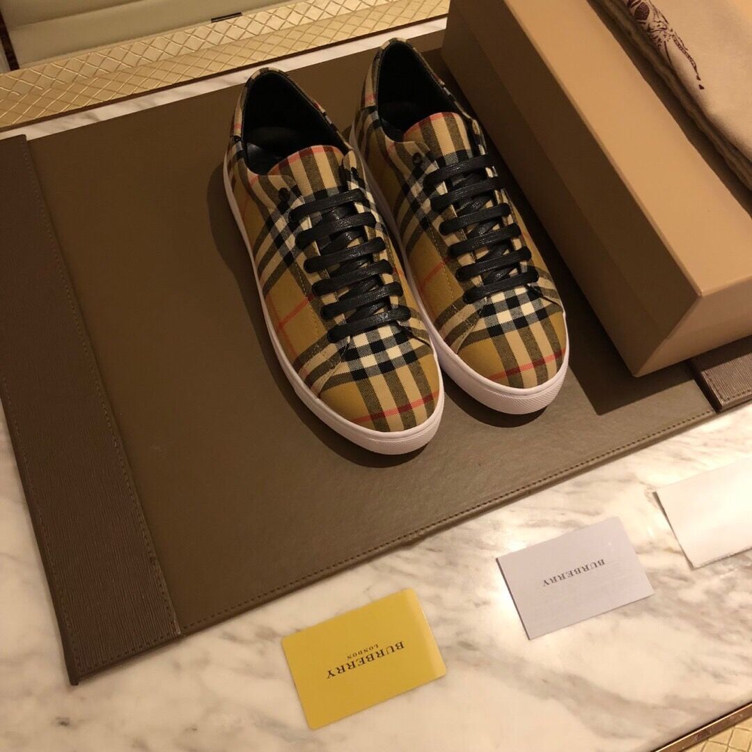 designer sneakers dhgate