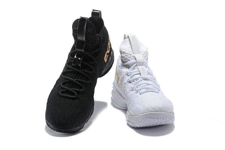 Compra Nike Lebron 15 2020 Llegada XV 15 Zapatos Nuevos IGUALDAD Negro  Blanco Baloncesto De Los Hombres Del Tamaño 15s EP Entrenar Zapatillas De  Deporte 40 46 Barato | Entrega Rápida Y Calidad | Es.Dhgate