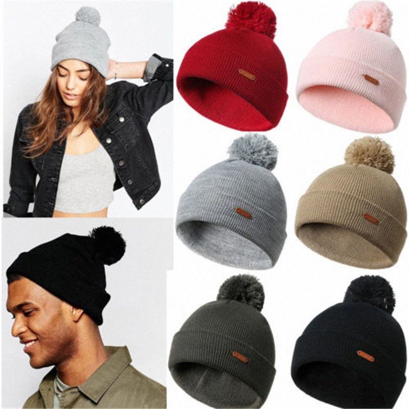 women's wooly bobble hat
