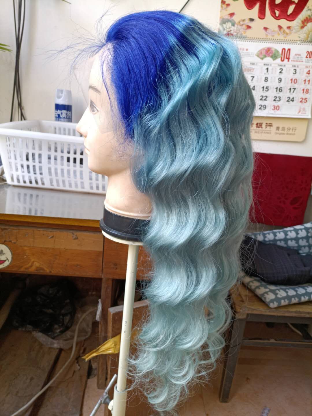 blue 3/4 wig