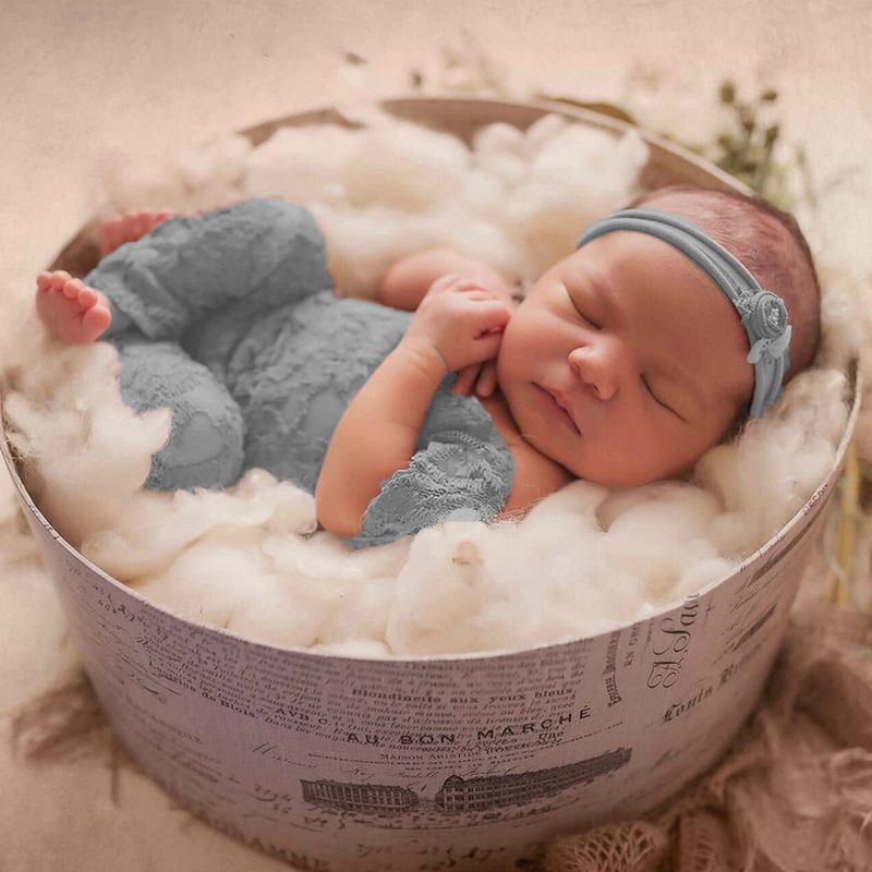 newborn portrait outfits