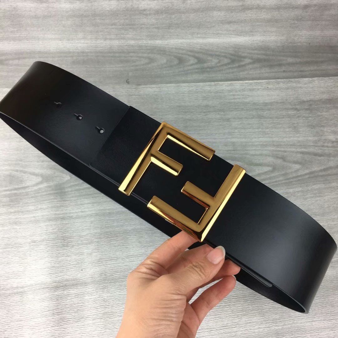 designer belt buckle