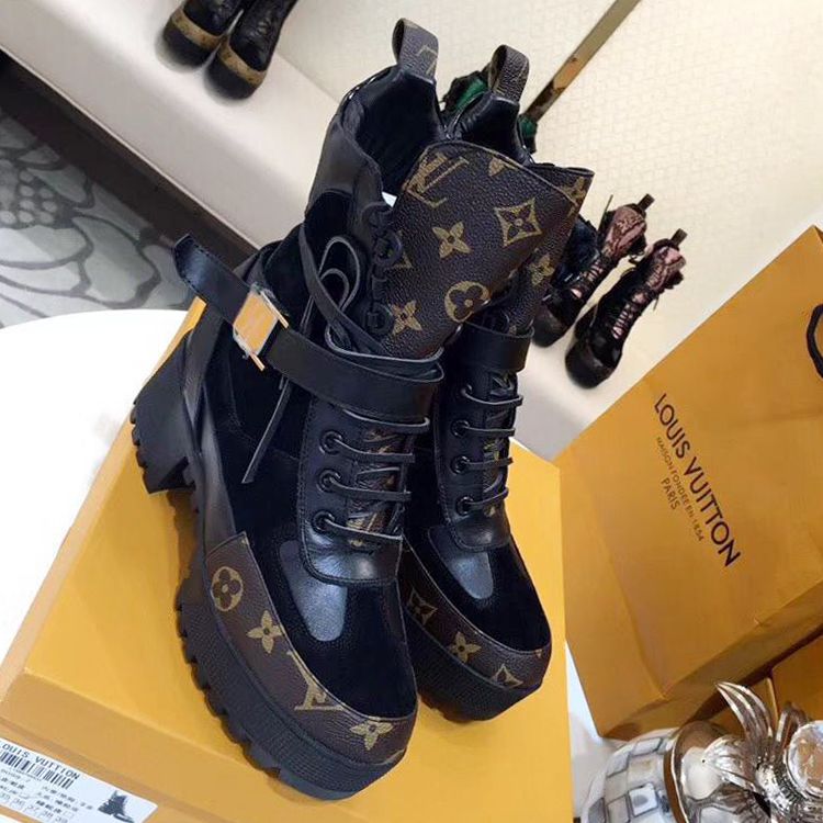 ladies soft leather ankle boots
