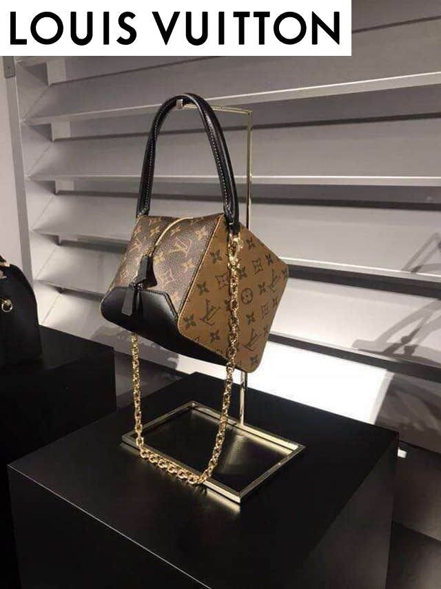 louis vuitton square bag price