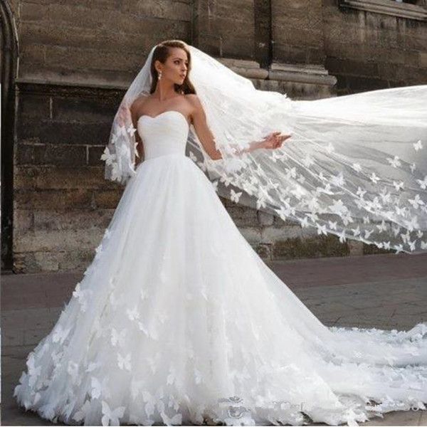 Compra Boda Romántica Con La Mariposa Apliques Boda Vestidos Nupciales De  Novia De Corsé Volver Tribunal Tren Vestidos De Largo Barato Barato Barato  | Entrega Rápida Y Calidad | Es.Dhgate
