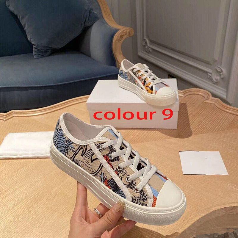 ladies canvas shoes size 9