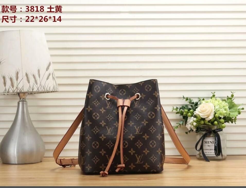 bucket style handbags