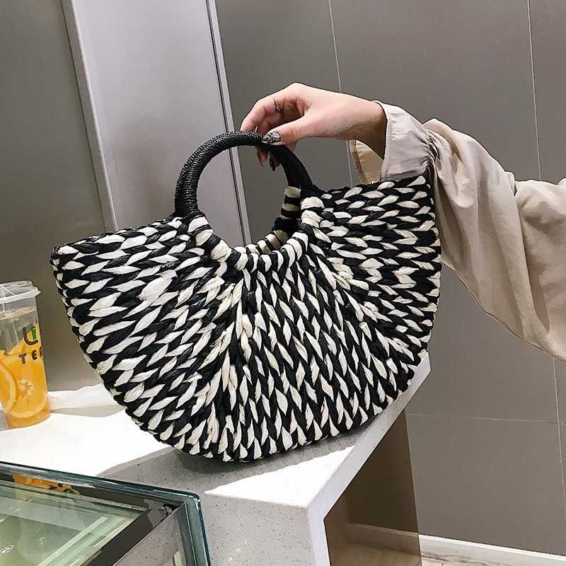 woven straw handbolsas