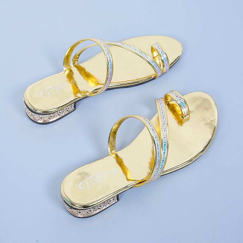 womens rubber beach sandals